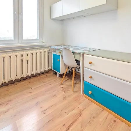 Park Skowroni Homely Apartment *