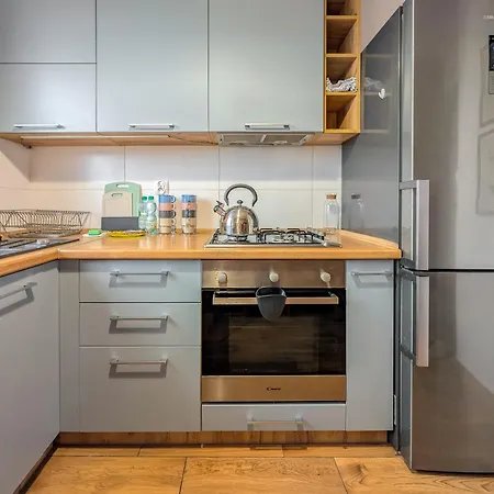 Park Skowroni Homely By Bookinghost