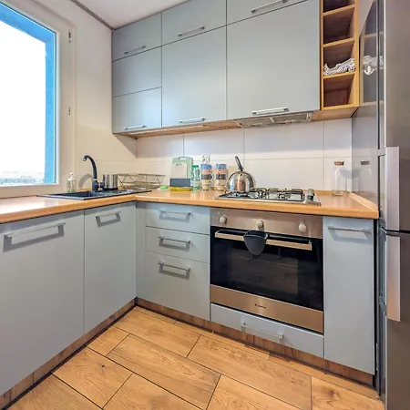 Park Skowroni Homely By Bookinghost * فروتسواف